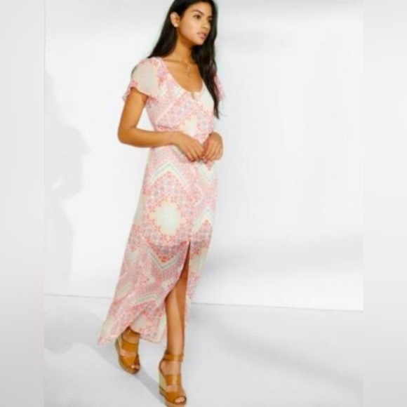Express Dresses & Skirts - Express | Tapestry Print Short Sleeve Maxi Sheer Overlay Mini Dress
